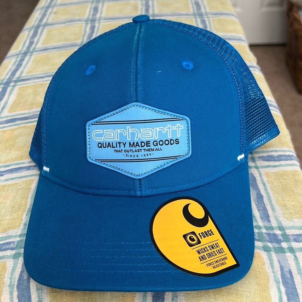 Carhartt mesh back quality patch cap